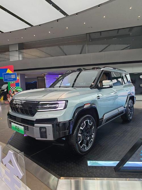 东莞169比亚迪方程豹硬派越野的爆款，英菲尼迪35周年与你共成长